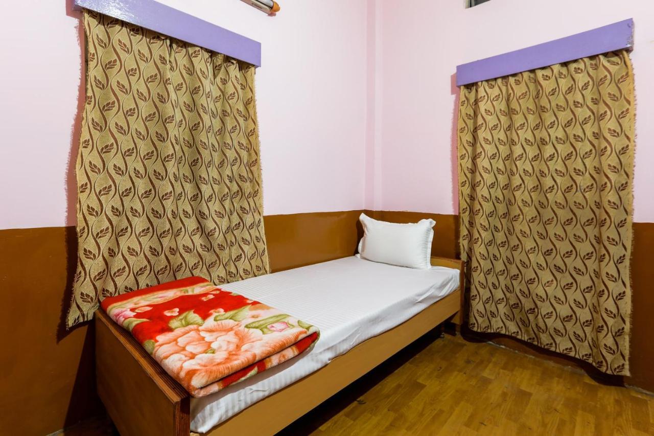 Oyo Hotel 43459 Oasis Lodge Jorhāt Zewnętrze zdjęcie