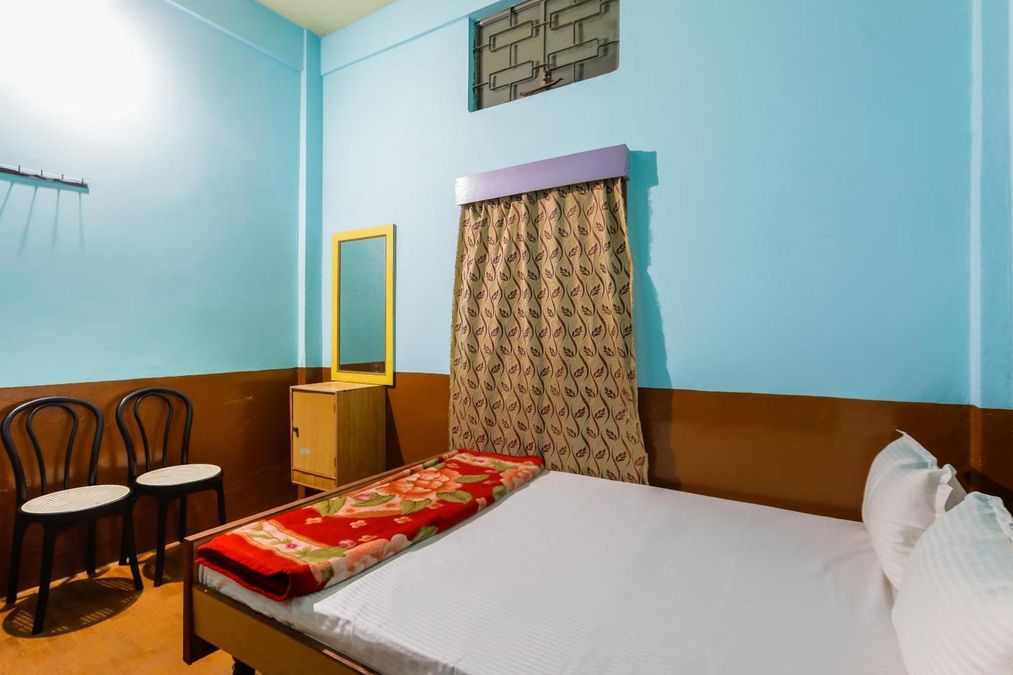 Oyo Hotel 43459 Oasis Lodge Jorhāt Zewnętrze zdjęcie